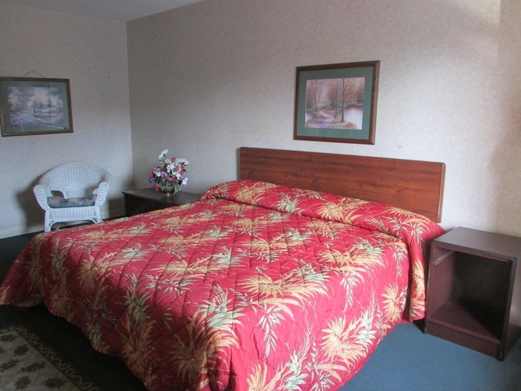 New Valdosta Inn And Suites ภายนอก รูปภาพ